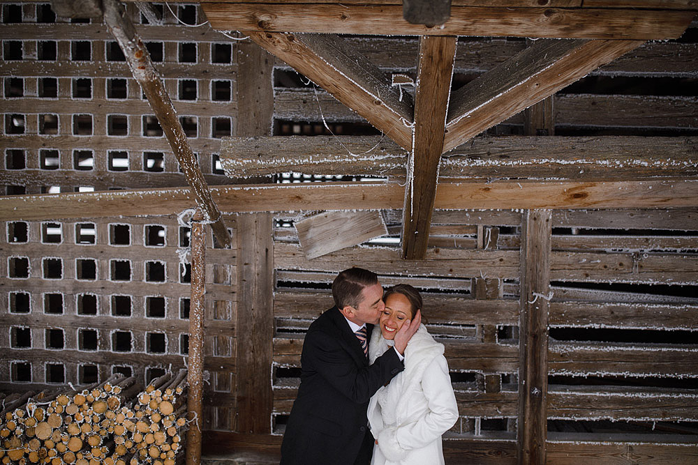 LUCERNE ROMANTIC WEDDING ON THE SNOW IN SWITZERLAND