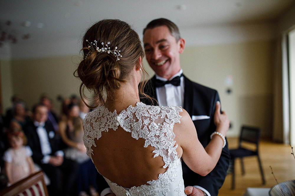 LUCERNE ROMANTIC WEDDING ON THE SNOW IN SWITZERLAND