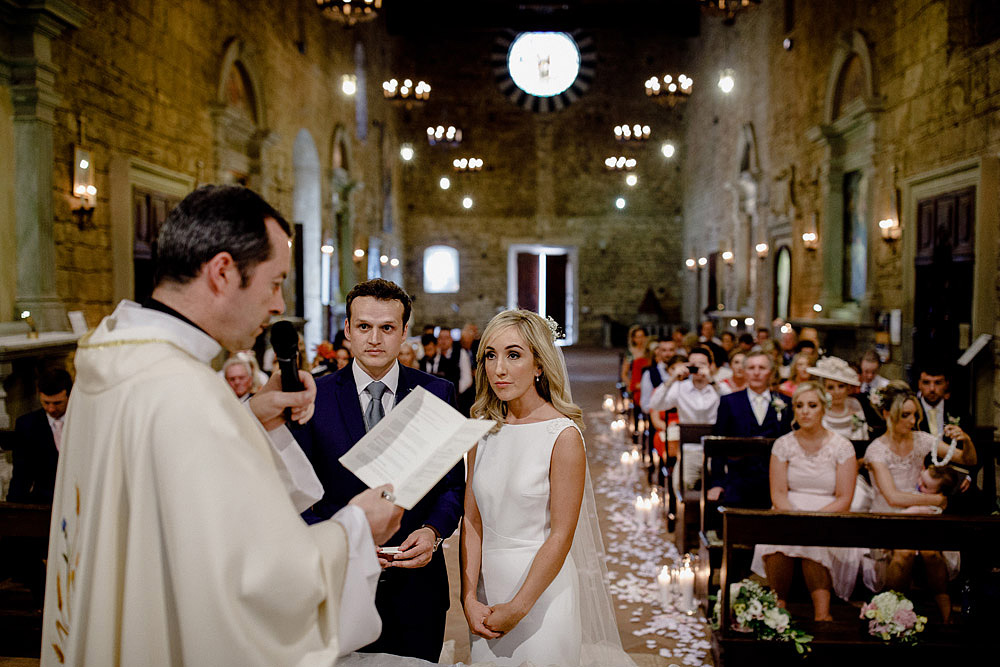 BORGO CORSIGNANO | POPPI WEDDING IN A CORNER OF PARADISE :: Luxury wedding photography - 24
