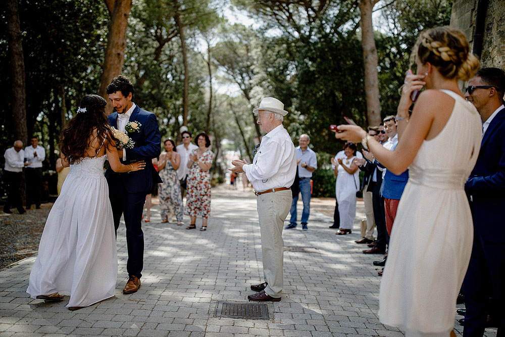 ROSIGNANO MARITTIMO WEDDING AT THE CASTLE PASQUINI :: Luxury wedding photography - 2
