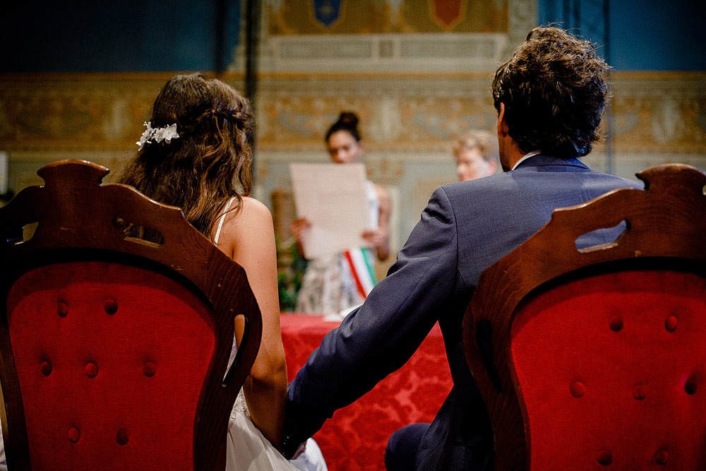 ROSIGNANO MARITTIMO WEDDING AT THE CASTLE PASQUINI :: Luxury wedding photography - 8