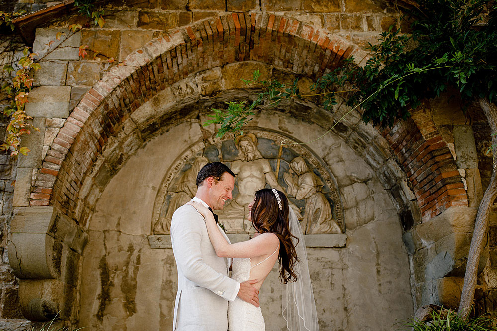 ART AND NATURE FOR A WEDDING AT CASTELLO VINCIGLIATA :: Luxury wedding photography - 20