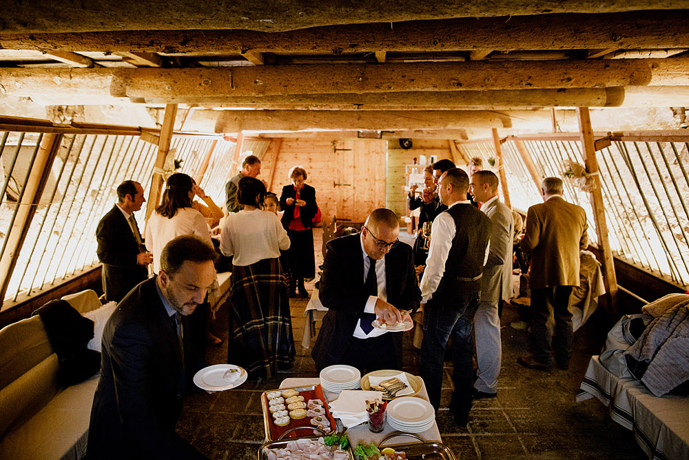 Wedding in Autumn Rustic and Vintage at Passo Giau :: Luxury wedding photography - 29