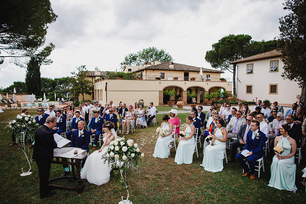 TENUTA DI STICCIANO MATRIMONIO NEL CUORE DEL CHIANTI :: Luxury wedding photography - 25