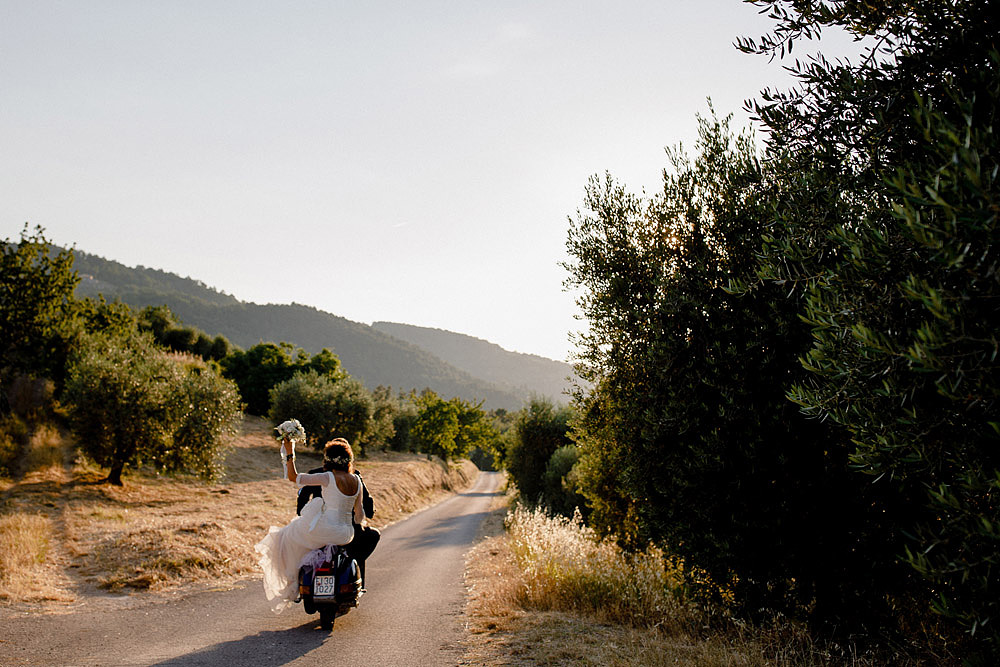 PISTOIA MATRIMONIO TRA LE MERAVIGLIE DEL CHIANTI TOSCANA :: Luxury wedding photography - 31