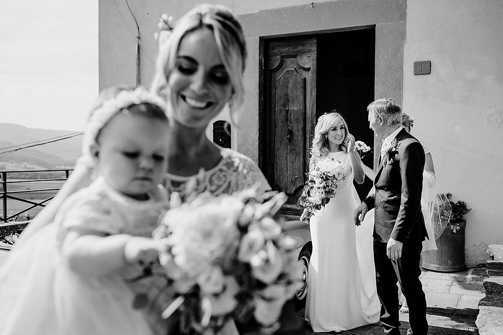POPPI MATRIMONIO IN UNO DEI BORGHI PIU' BELLI D'ITALIA :: Luxury wedding photography - 19