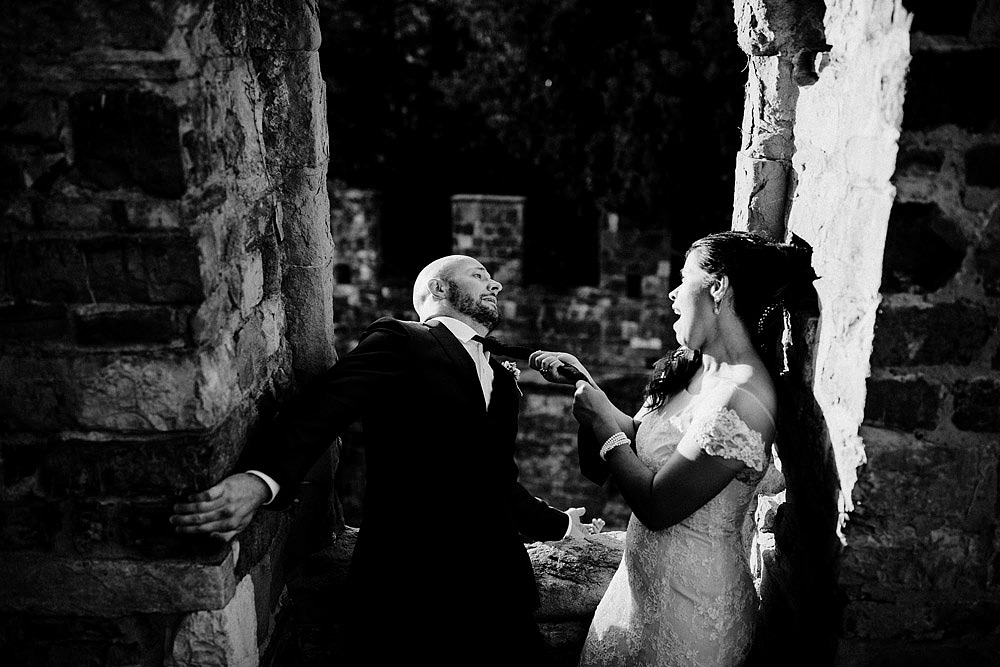 Stylish Wedding at Castello Vincigliata | Florence Italy :: Luxury wedding photography - 1