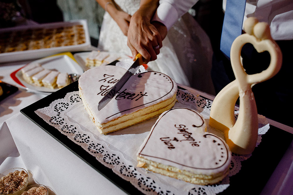 Un Matrimonio Colorato in Montagna | Ausserberg Svizzera :: Luxury wedding photography - 64