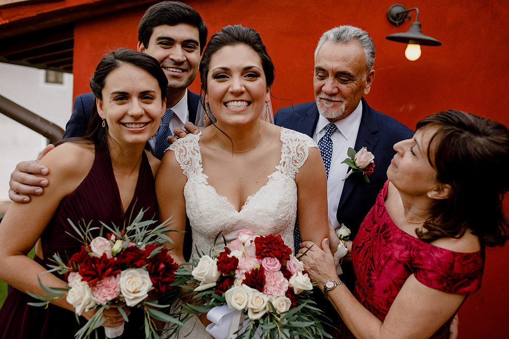 Wedding in Tuscany inspired by nature with touches of red and white :: Luxury wedding photography - 16